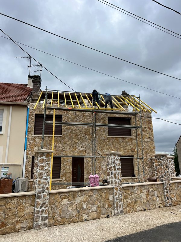 Réalisation toiture au Perreux-sur-Marne (94170) dans le Val-de-Marne (94) - photo 137